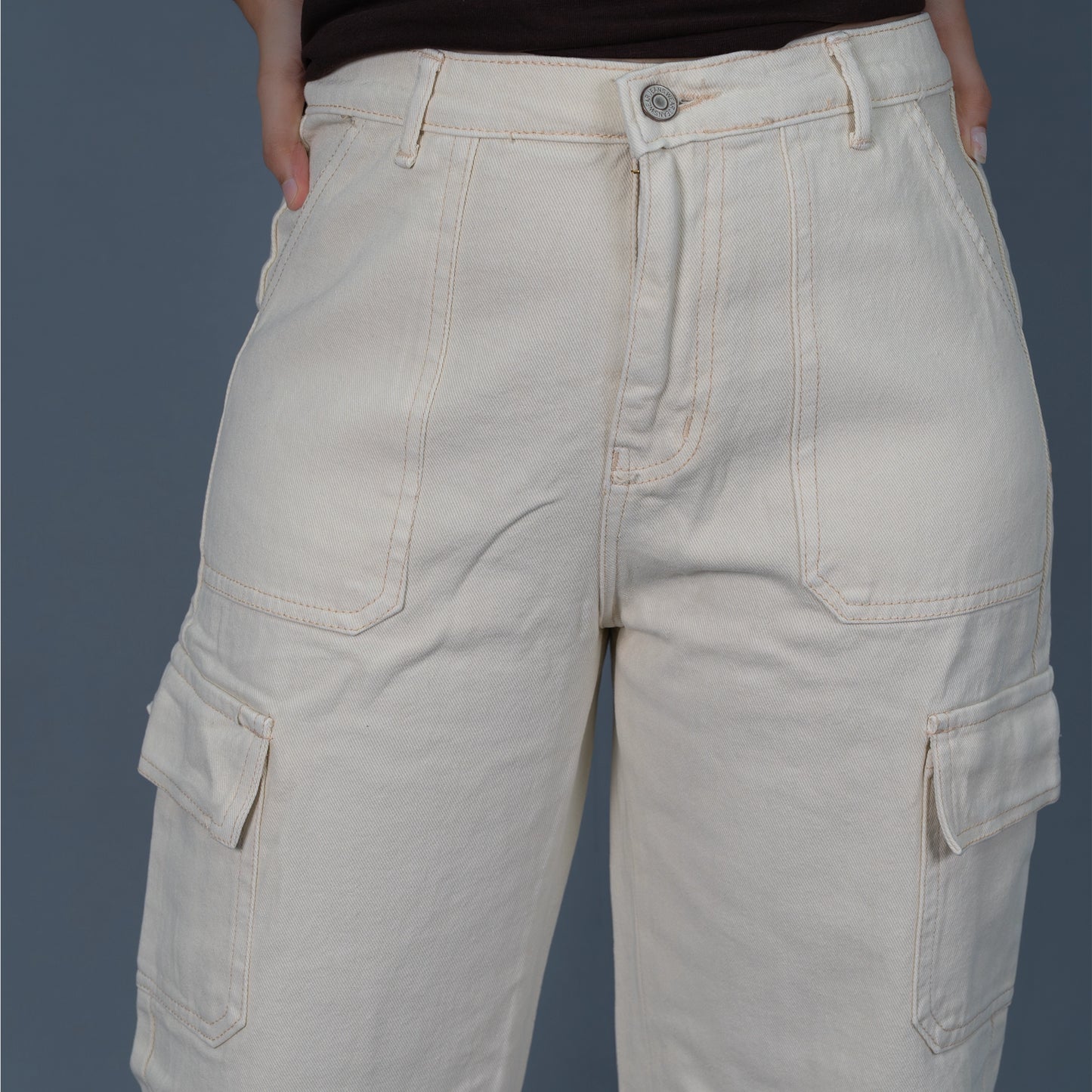 Highwaist Cargo Style Denim In Cream