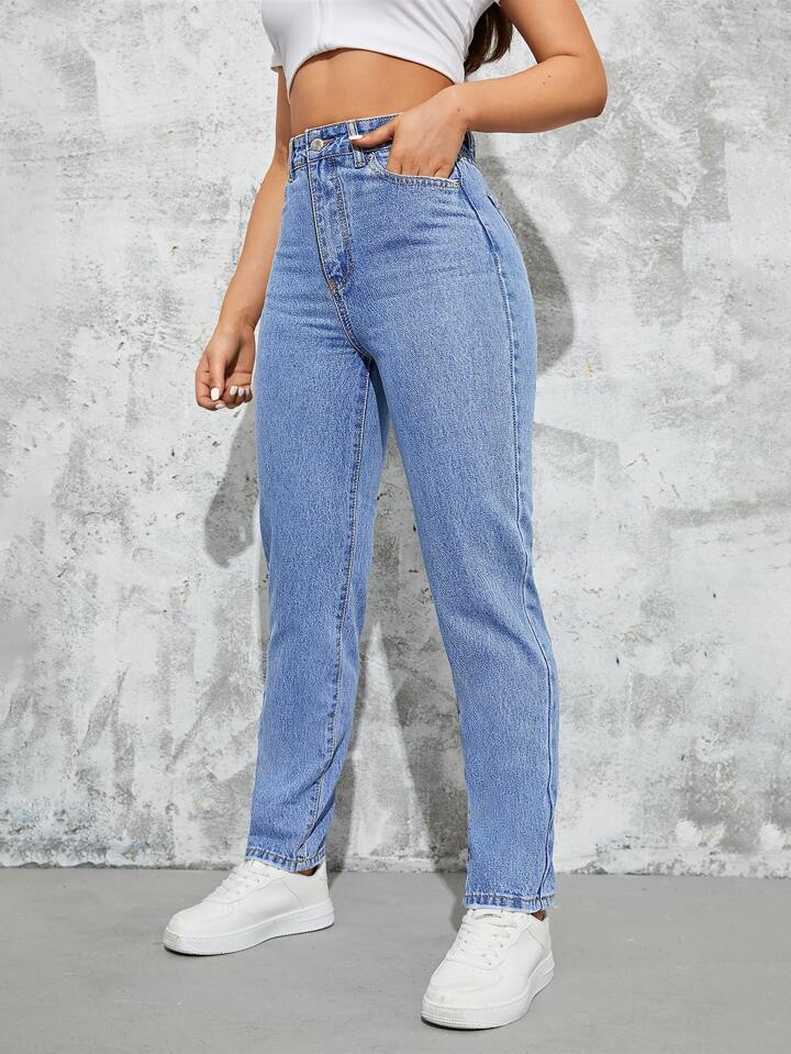 Highwaist Slant Pockets Mom Fit Denim In Mid Blue