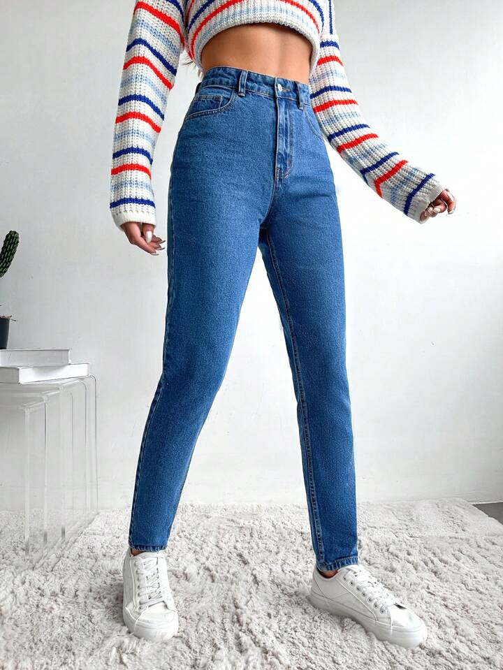 Highwaist Mom Fit Denim In Stone Blue