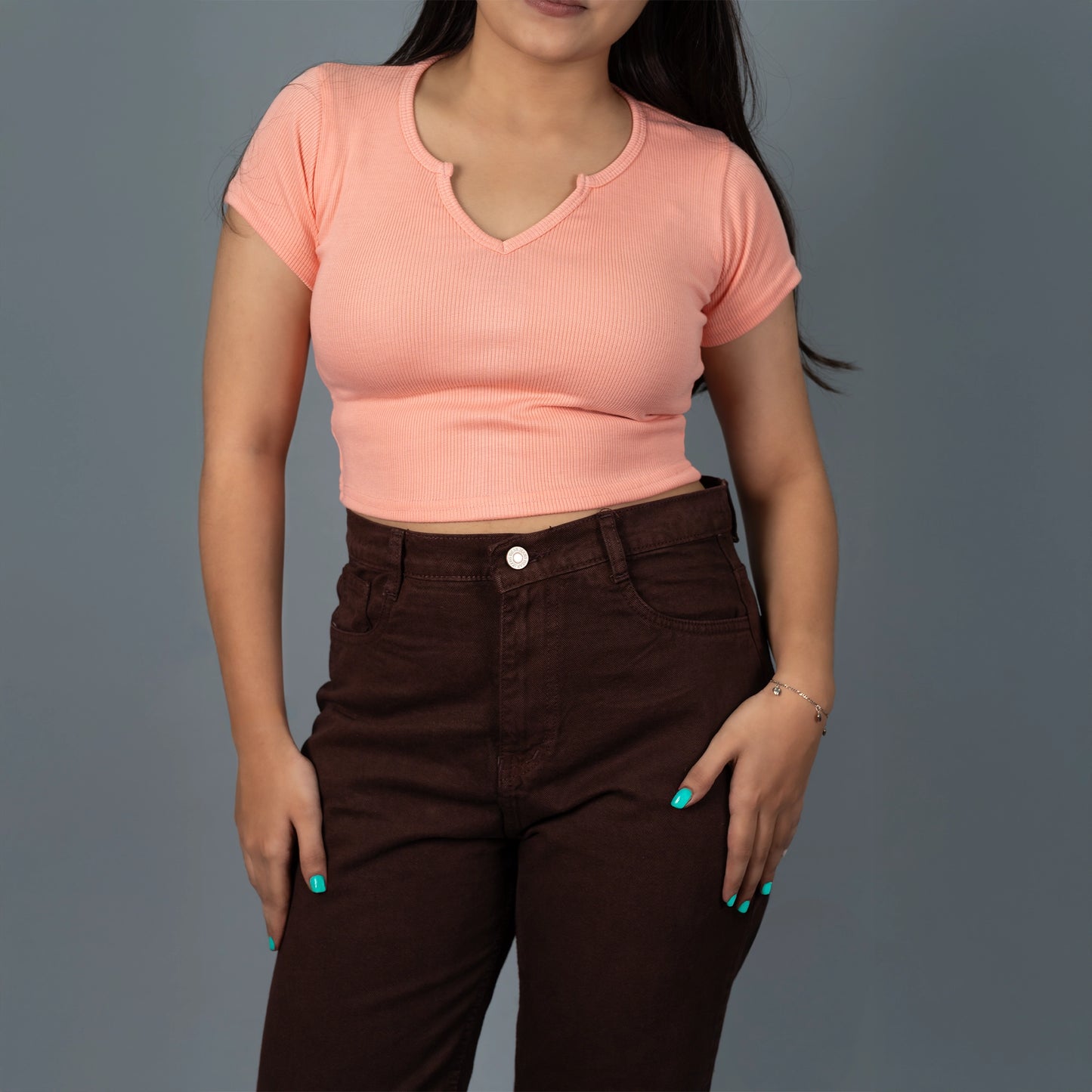 Highwaist Mom Fit Denim In Brown