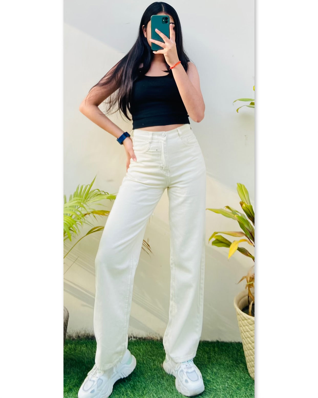 Highwaist Straight Fit Wide Leg Denim In Cream