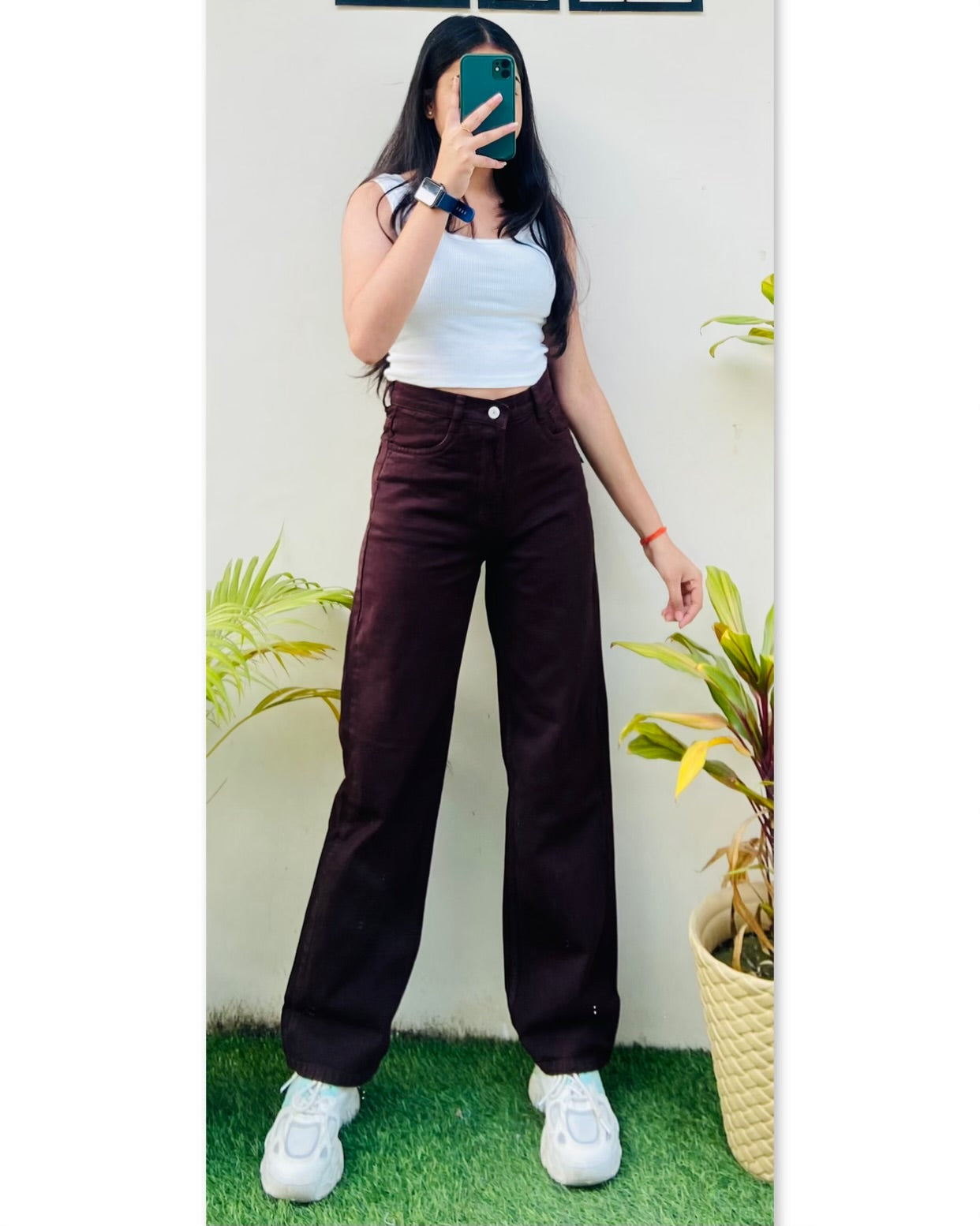 Highwaist Straight Fit Wide Leg In Dark Brown