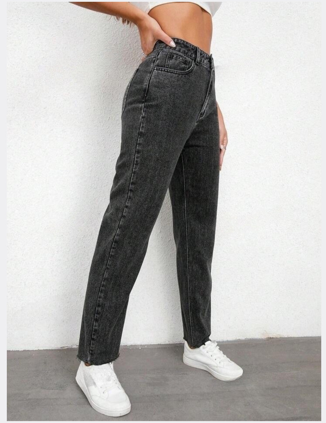 Highwaist Raw Hem Mom Fit Denim In Charcoal Grey