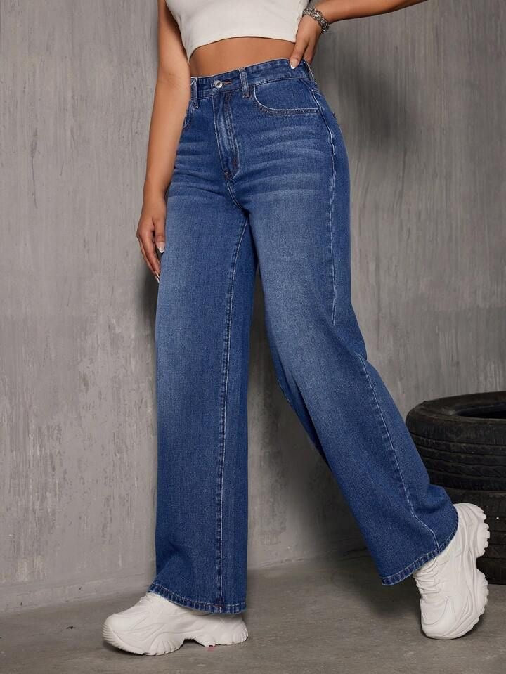 Highwaist Whisker Straight Fit Wide Leg Denim In Dark Blue