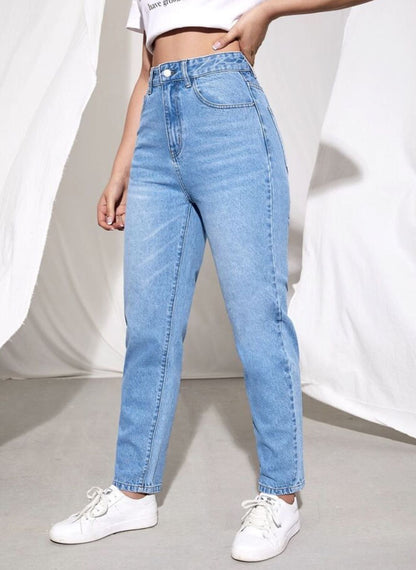 Highwaist Whiskers Mom Fit Denim In Light Blue