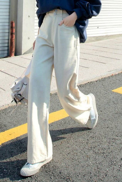 Highwaist Straight Fit Wide Leg Denim In Cream