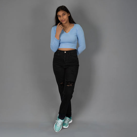 Highwaist Distressed Mom Fit Denim In Black