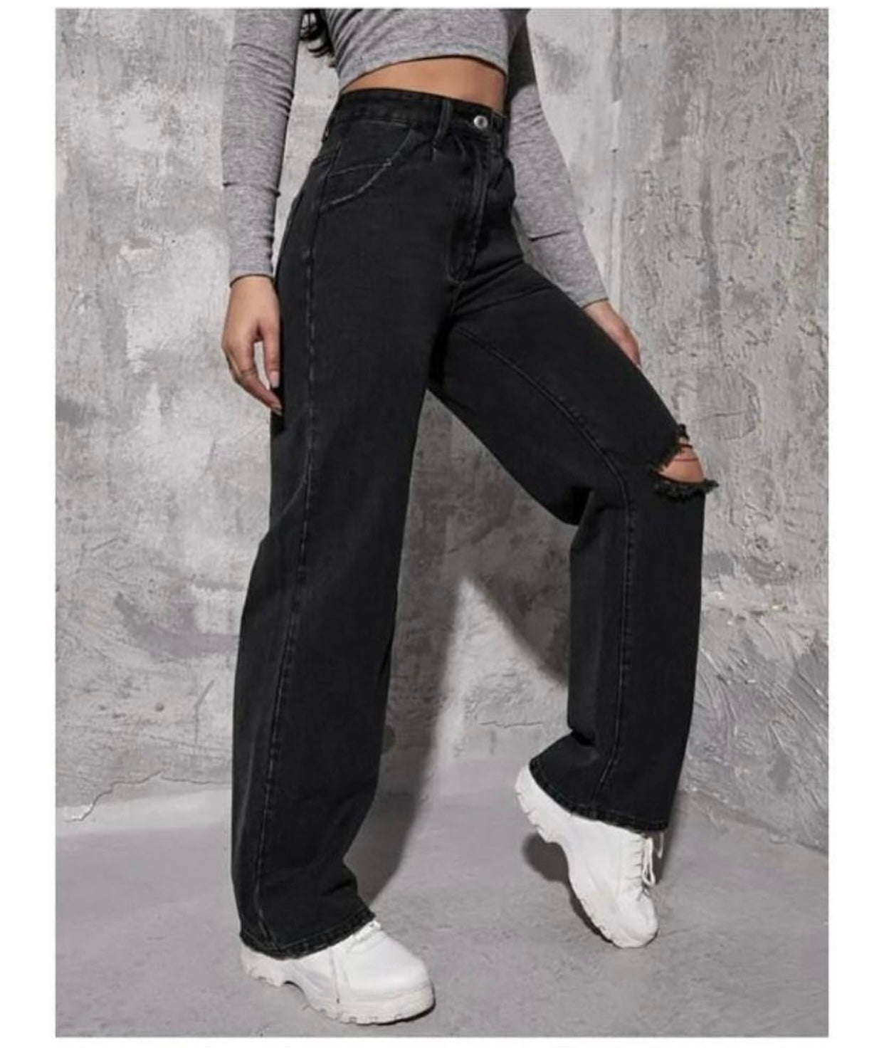 Highwaist Straight Fit Wide Leg One Knee Distressed Denim In Black