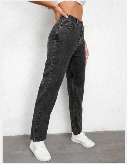 Highwaist Raw Hem Mom Fit Denim In Charcoal Grey