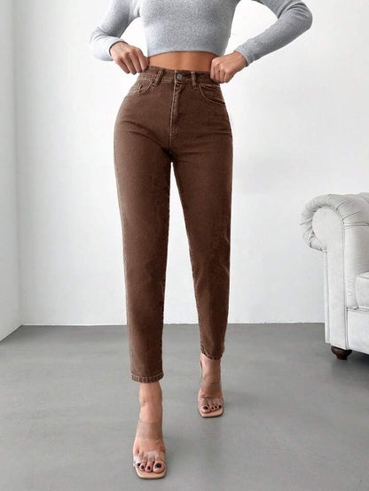 Highwaist Mom Fit Denim In Brown