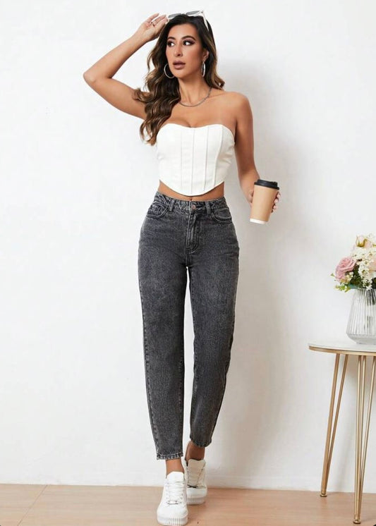 Highwaist Mom Fit Denim In Charcoal Grey