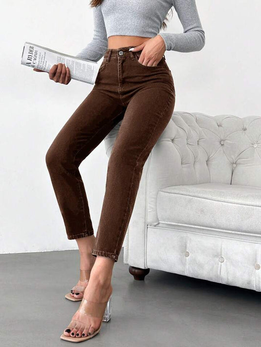 Highwaist Mom Fit Denim In Brown